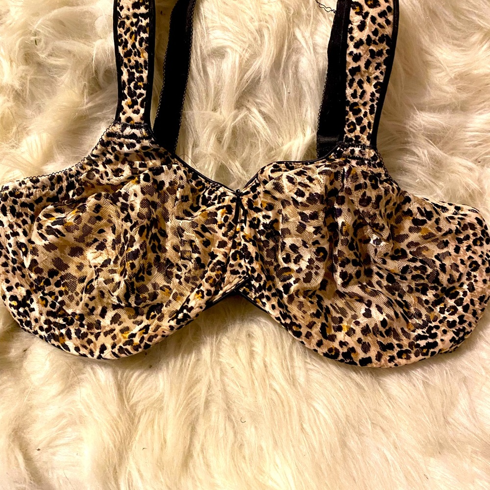 Wacoal bra 42 ddd GUC